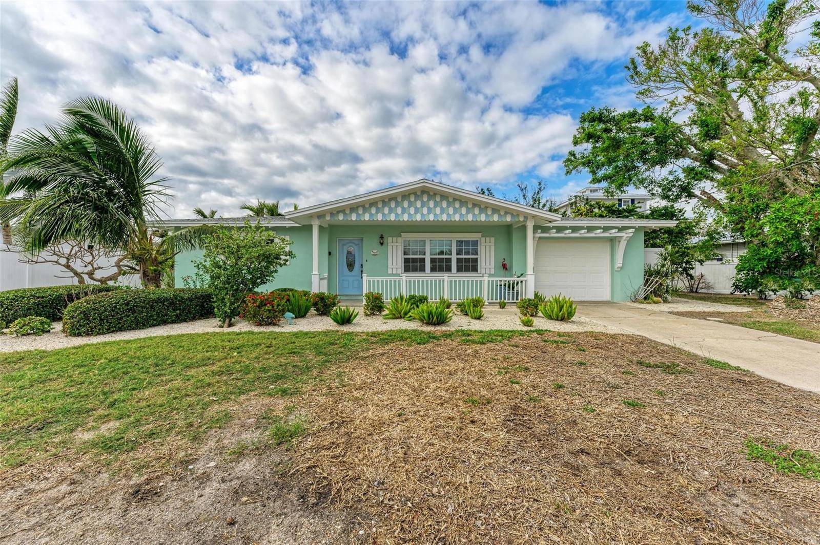 Anna Maria, FL 34216,101 GULL DR