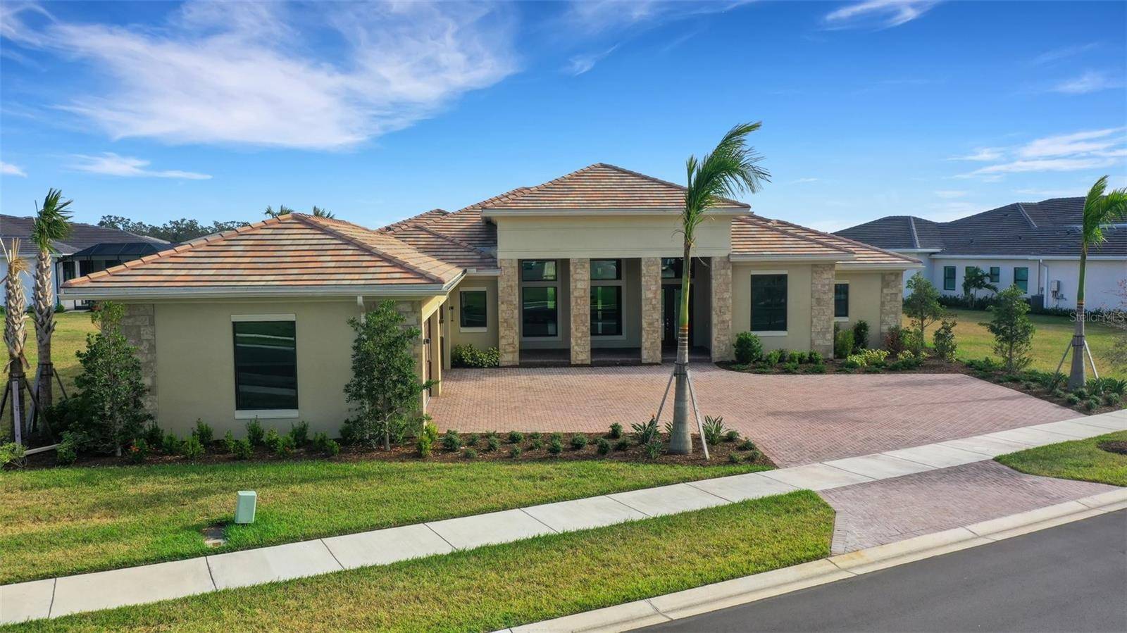 Sarasota, FL 34240,4672 MONDRIAN CT