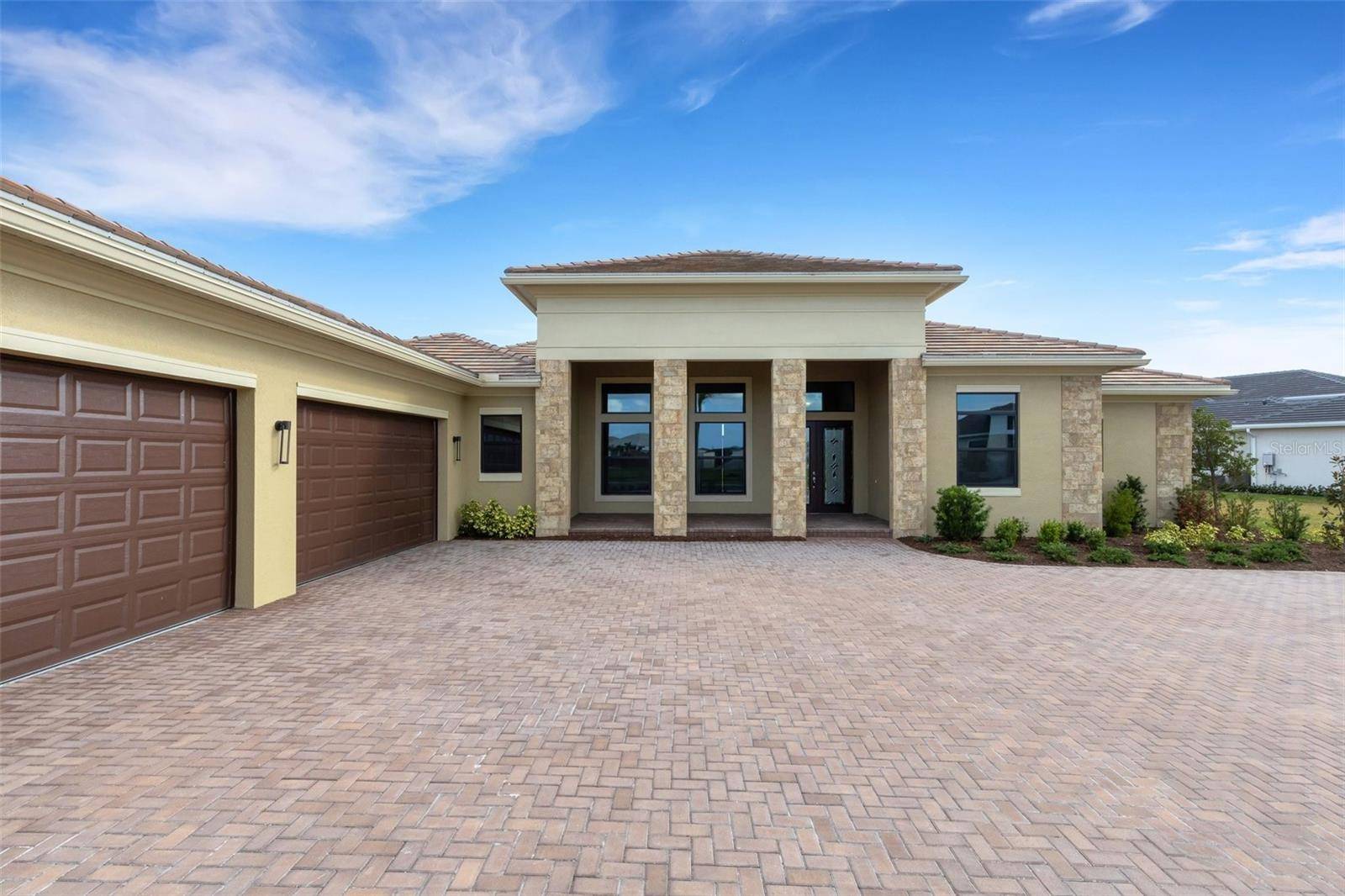 Sarasota, FL 34240,4672 MONDRIAN CT