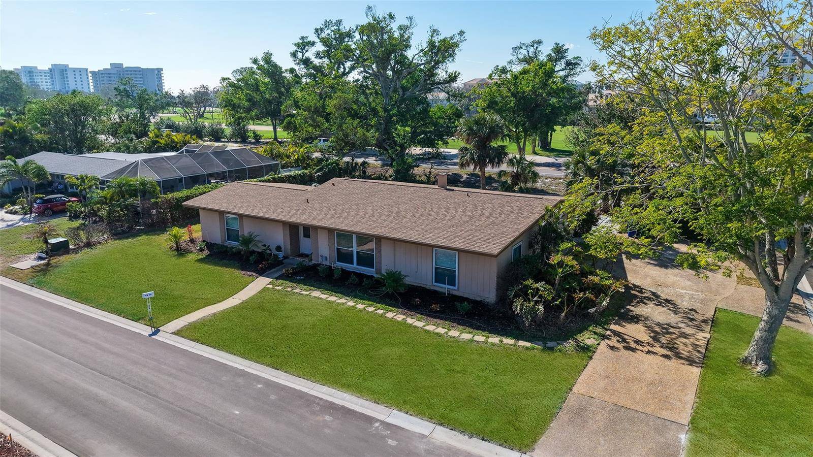 Longboat Key, FL 34228,990 BOGEY LN