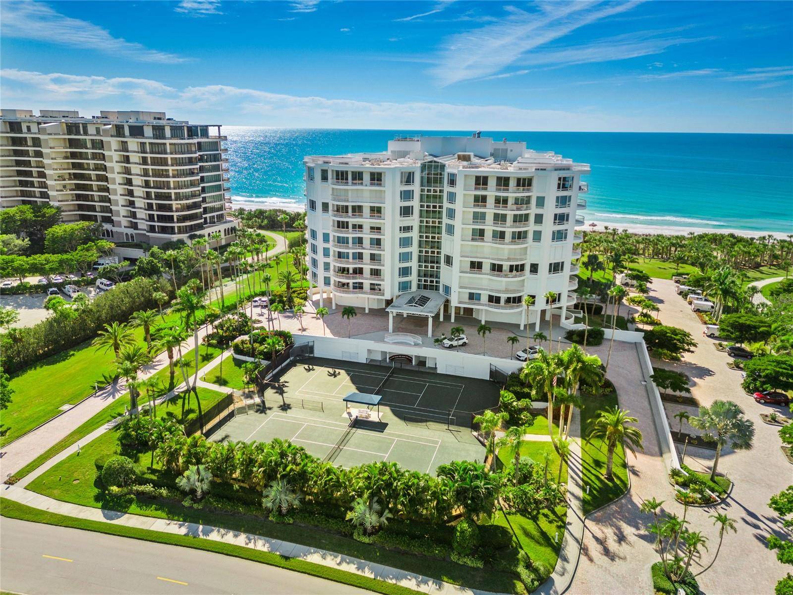 Longboat Key, FL 34228,455 LONGBOAT CLUB RD #504