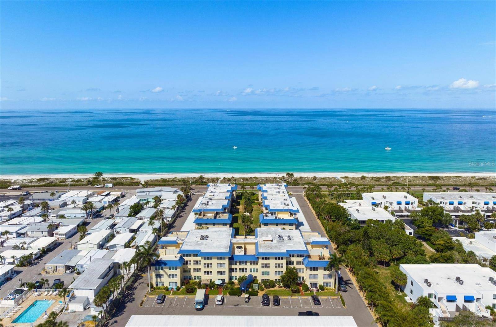 Longboat Key, FL 34228,3806 GULF OF MEXICO DR #C202