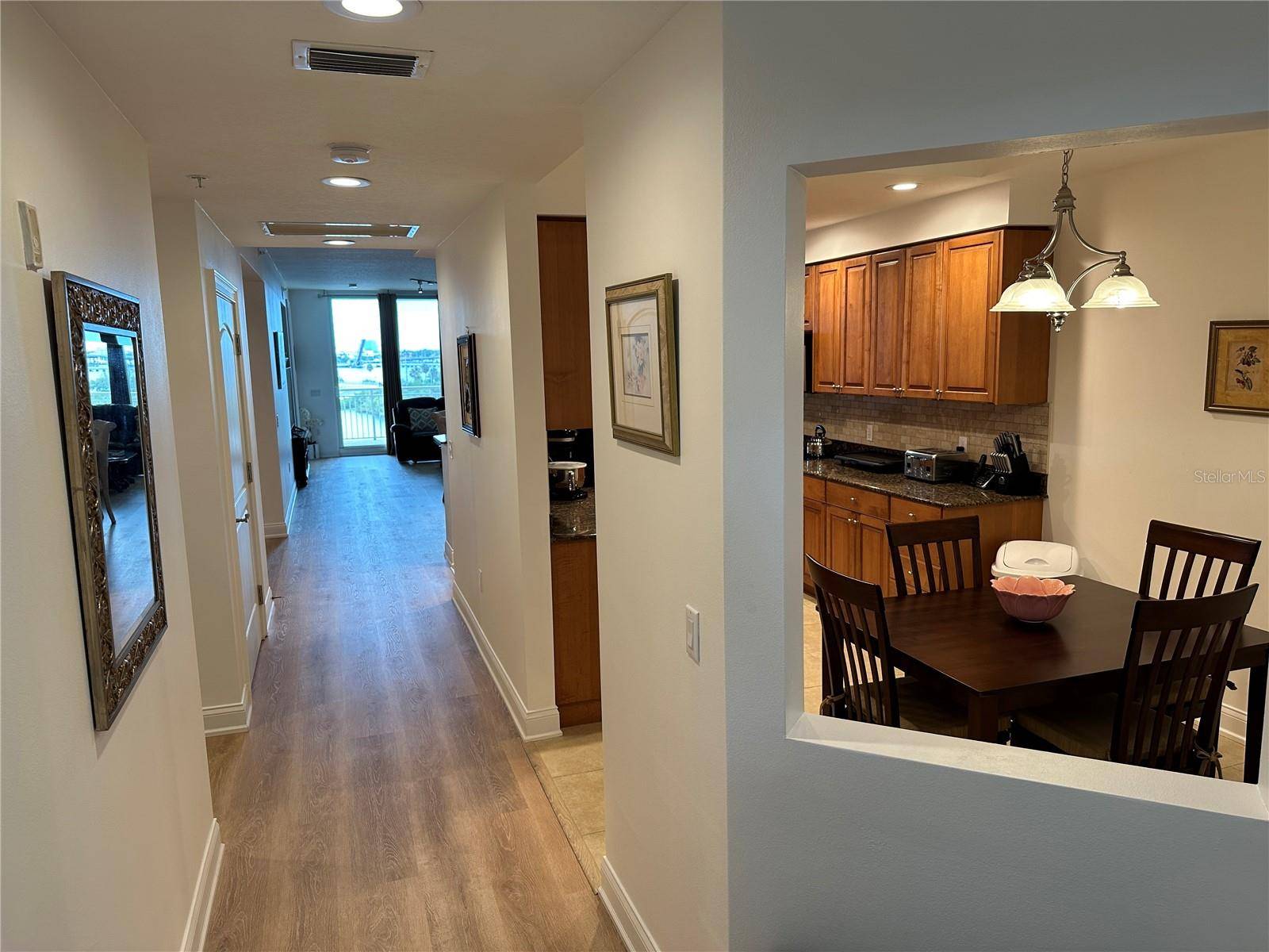 Palmetto, FL 34221,615 RIVIERA DUNES WAY #406