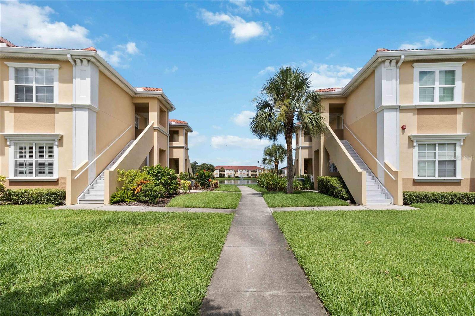 Sarasota, FL 34237,1015 VILLAGIO CIR #104