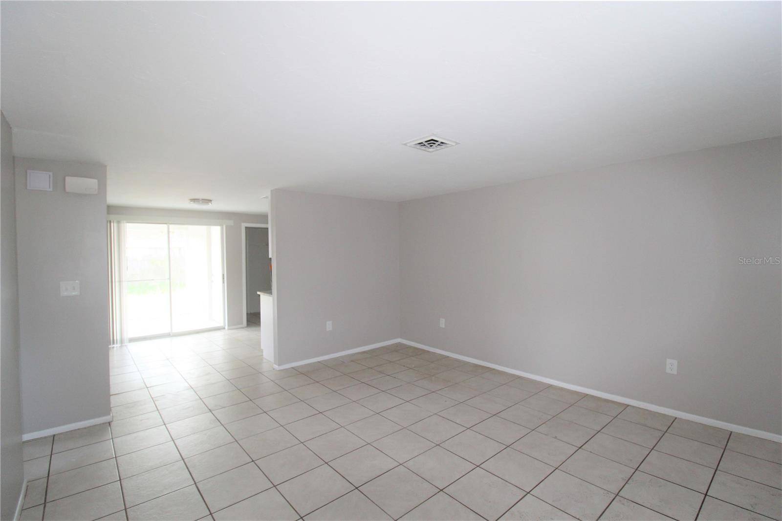 Venice, FL 34293,562 BRIARWOOD RD #562