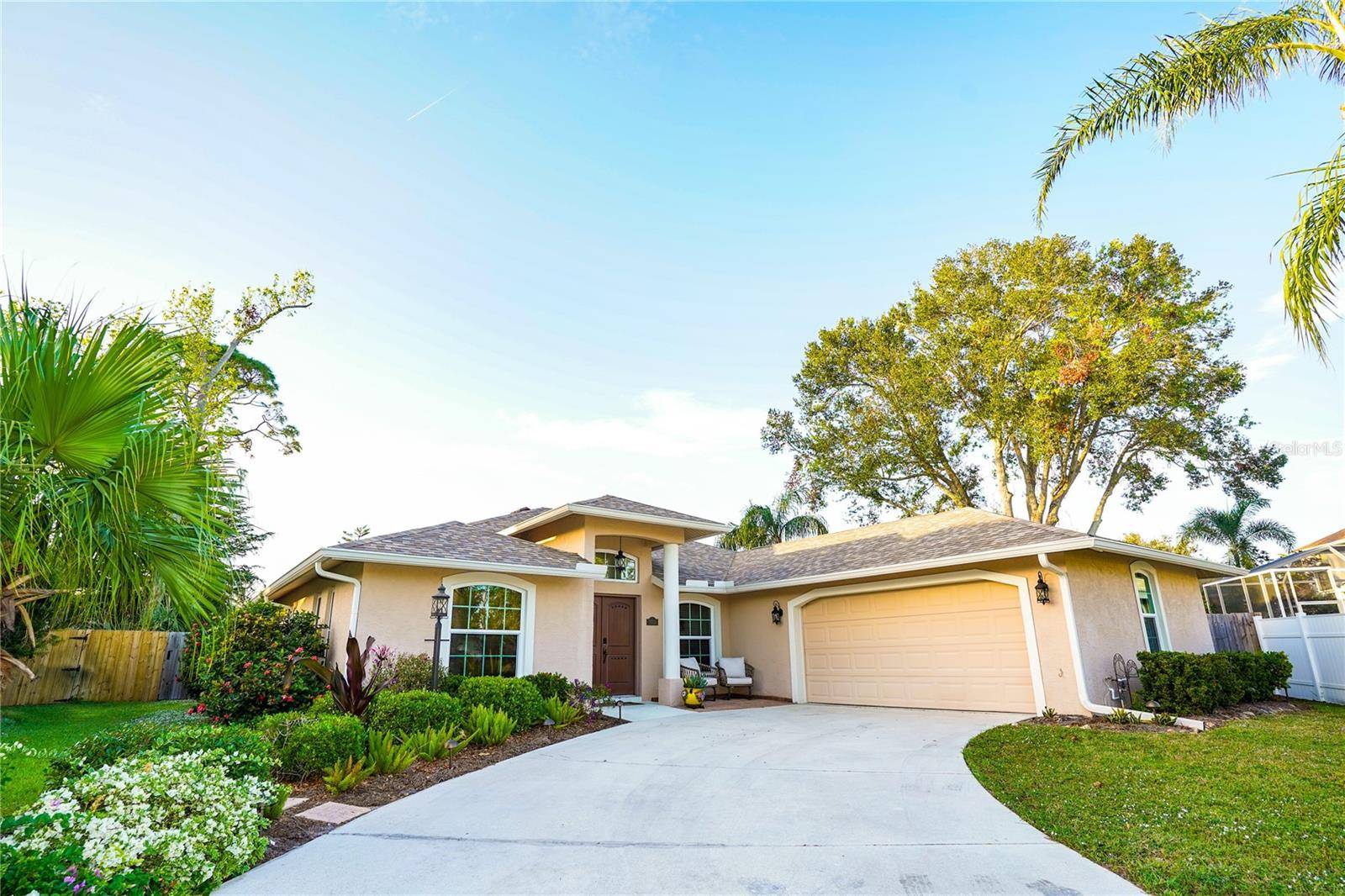 Sarasota, FL 34232,5715 FERN OAK CT