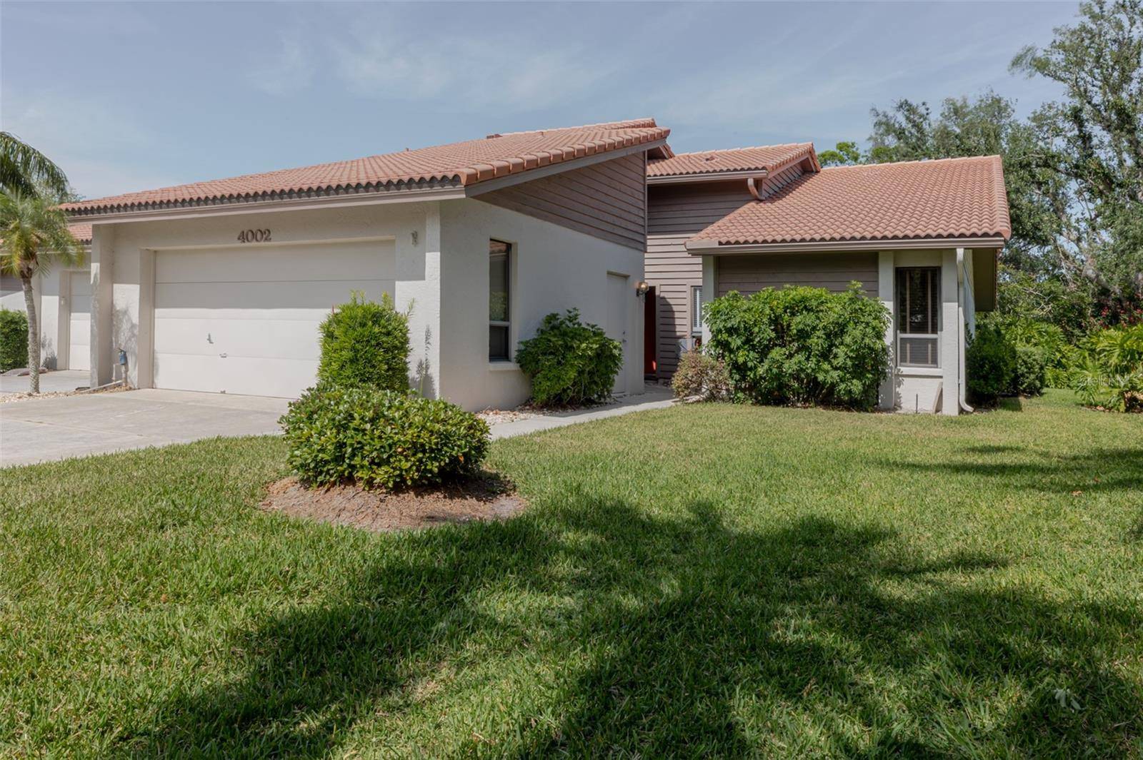 Sarasota, FL 34238,4002 WILSHIRE CIR E #90