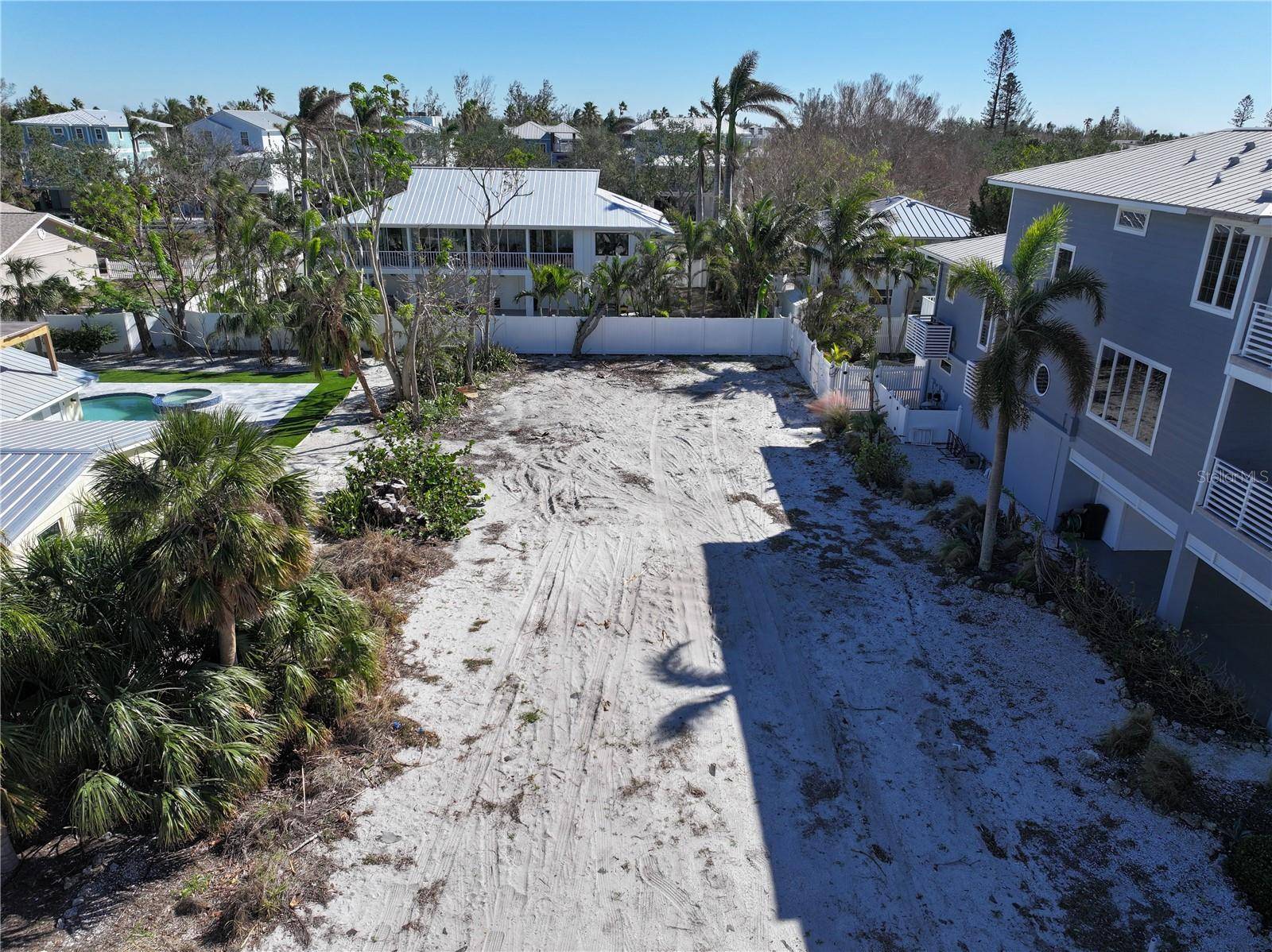 Longboat Key, FL 34228,321 NORTH SHORE RD #LOT ONLY
