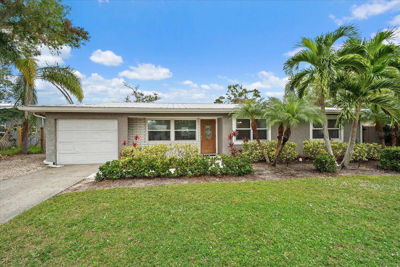 Sarasota, FL 34237,3037 ALTA VISTA ST