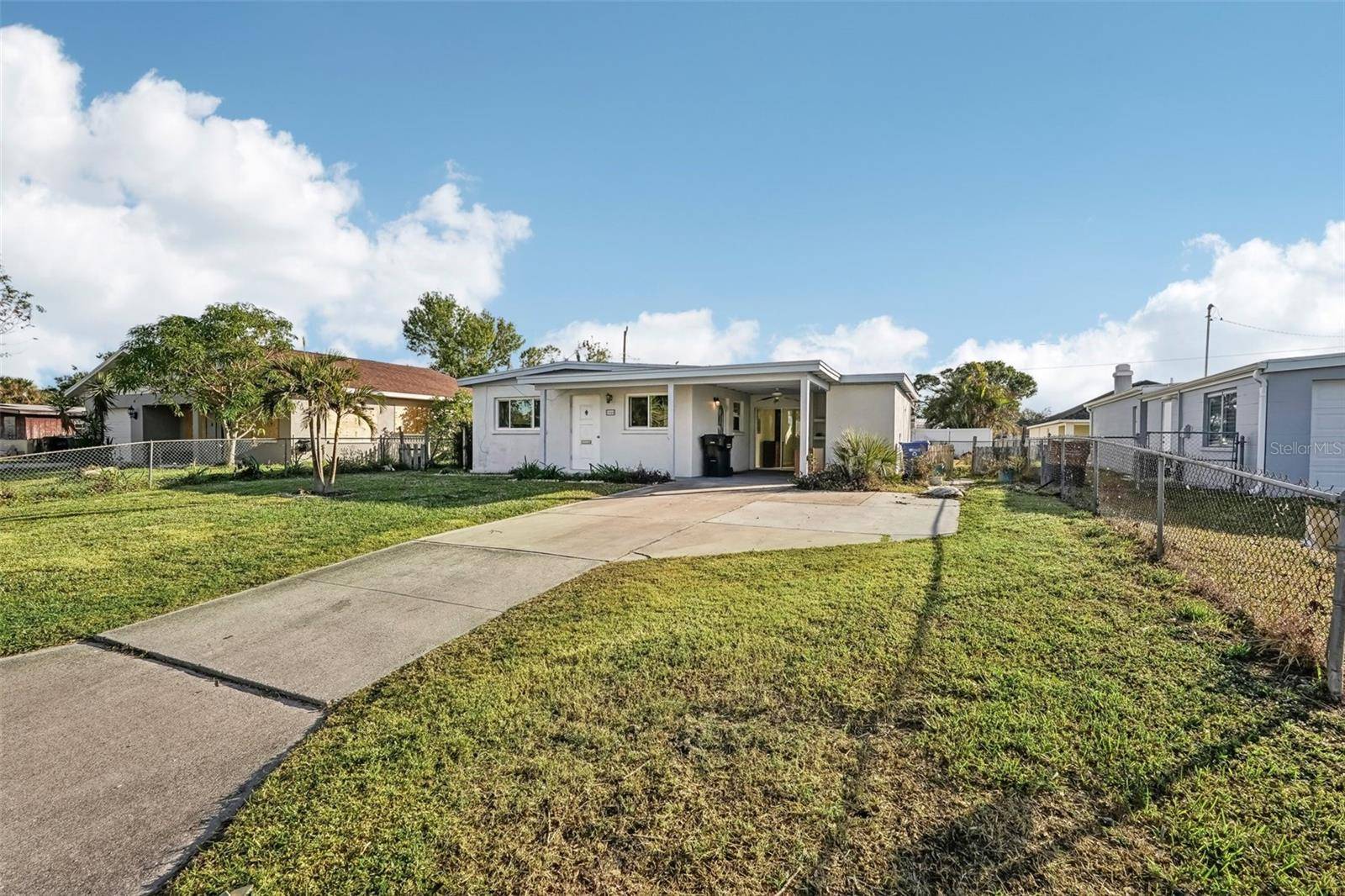 Venice, FL 34285,1040 ROBERTA ST