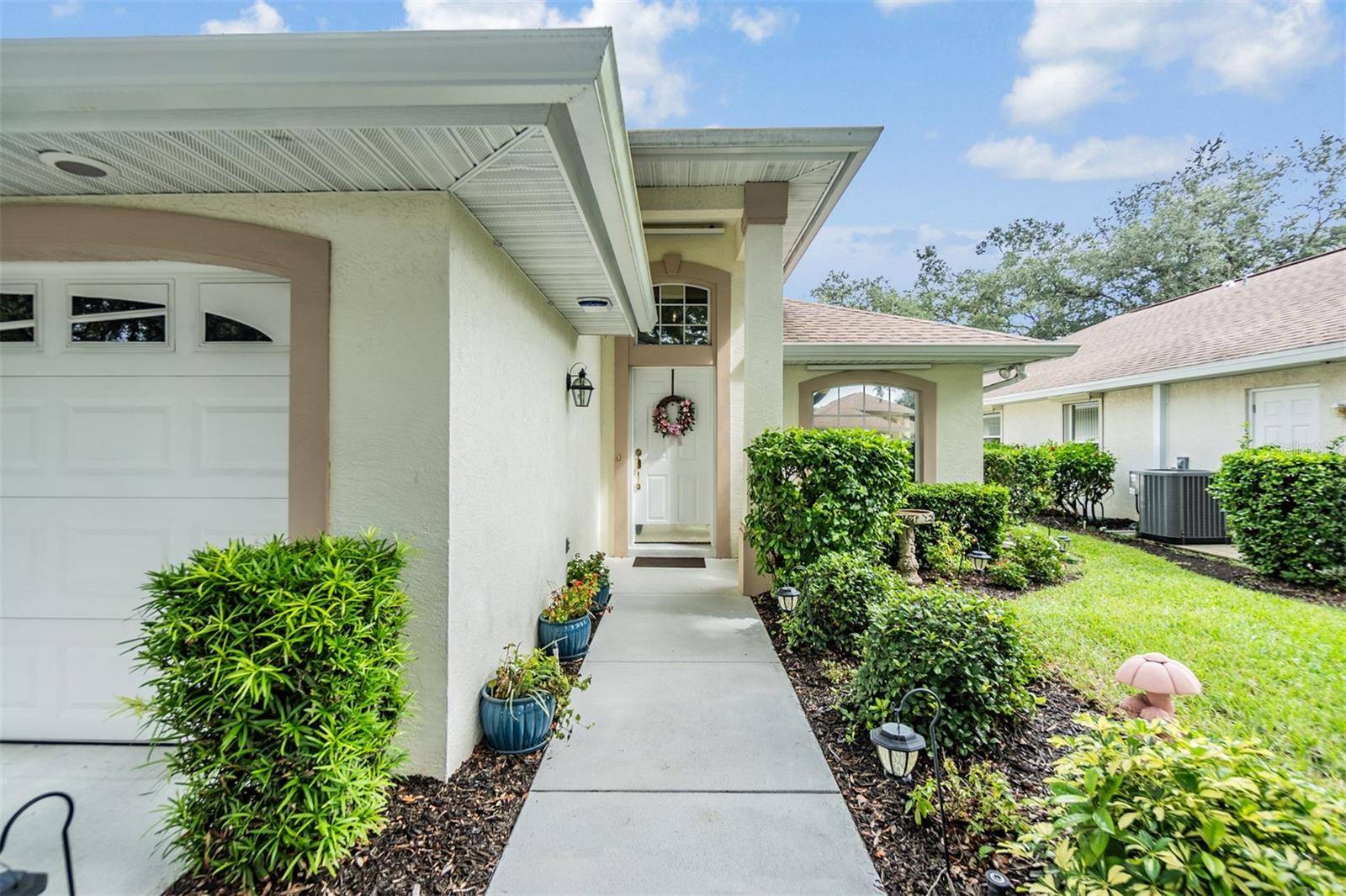 Sarasota, FL 34231,3215 WOODBERRY LN