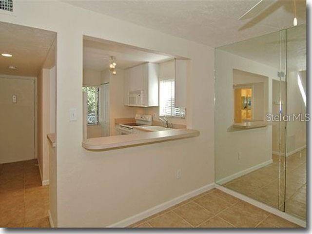 Sarasota, FL 34231,1508 PELICAN COVE RD #238