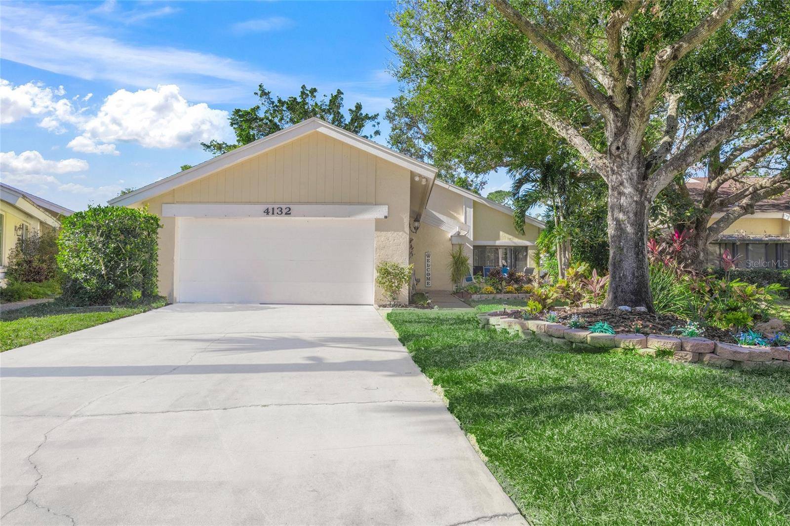 Sarasota, FL 34241,4132 CARRIAGE CIR #12