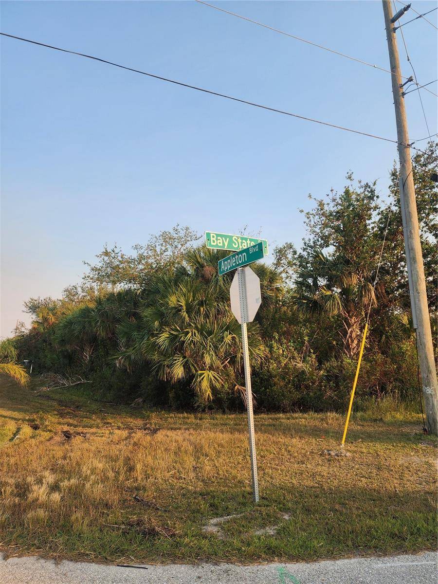 Port Charlotte, FL 33981,13369 APPLETON BLVD