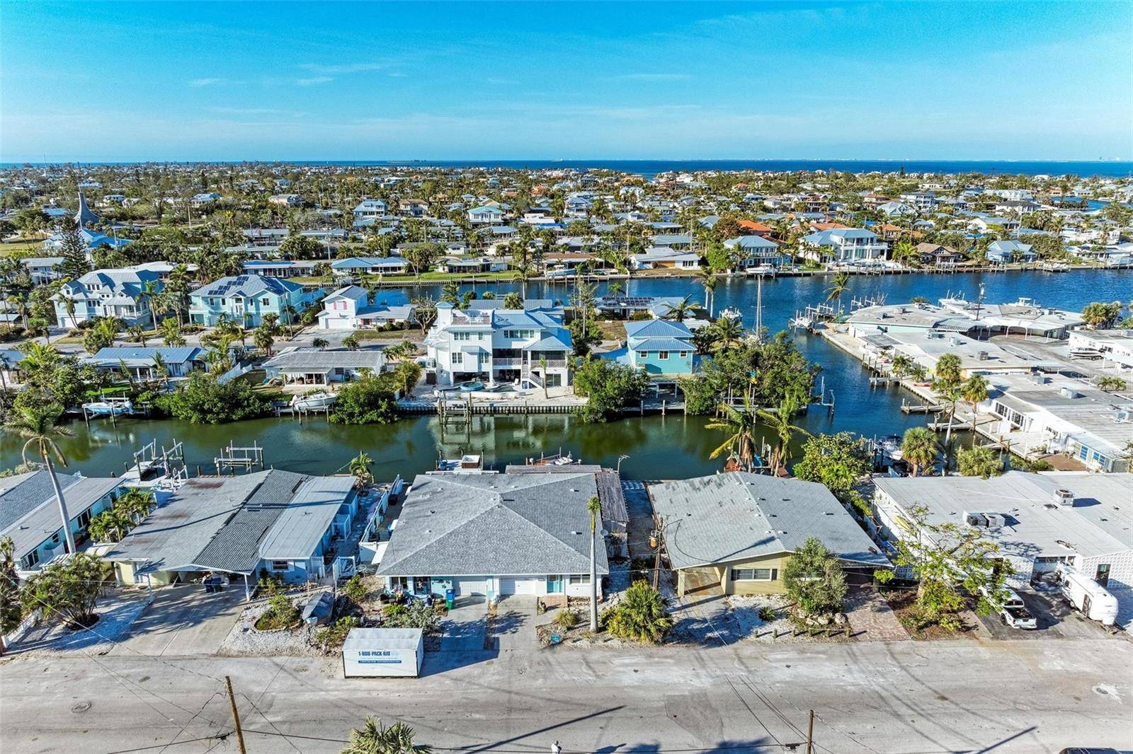 Holmes Beach, FL 34217,434 63RD ST