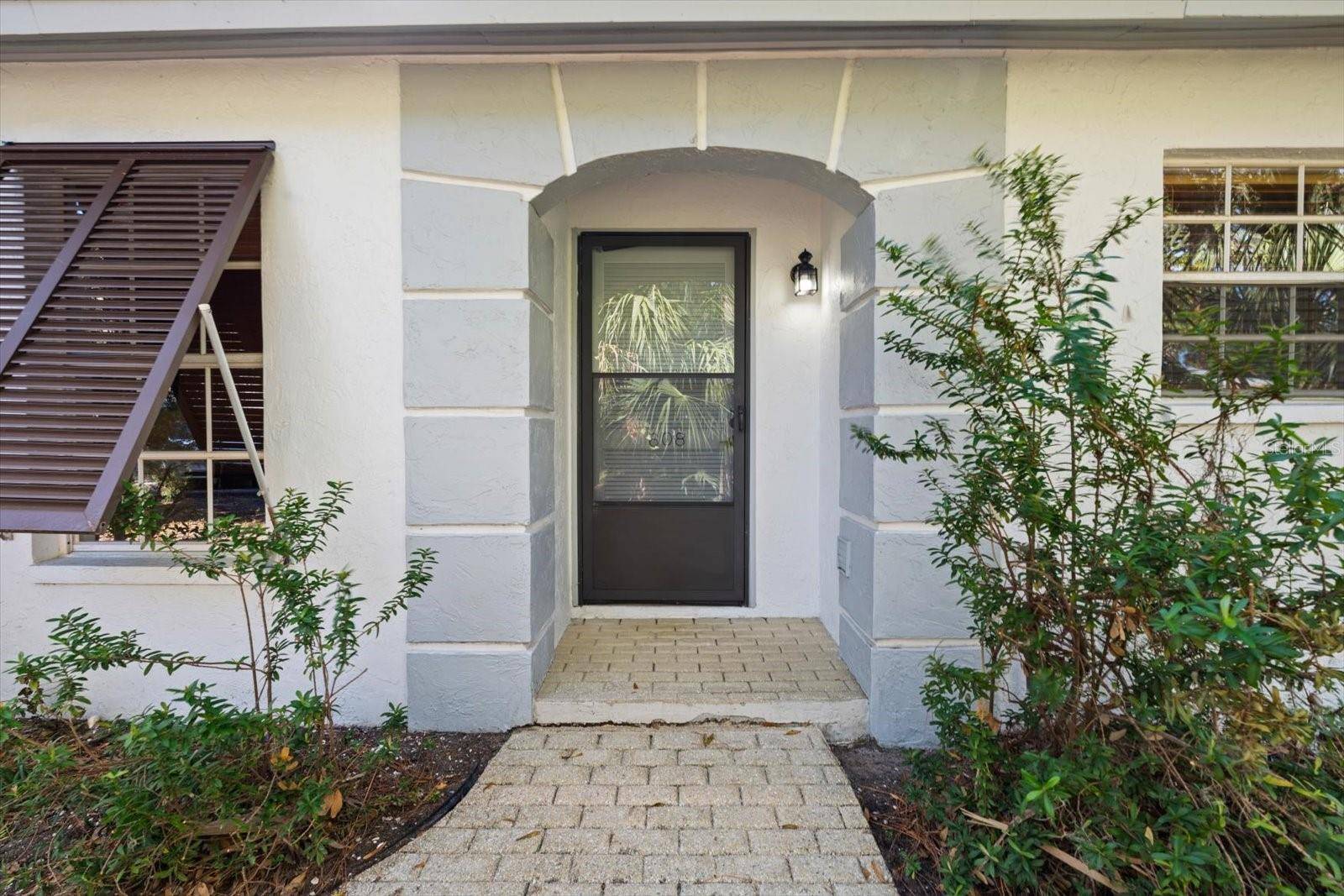 Sarasota, FL 34237,608 N JEFFERSON AVE #30