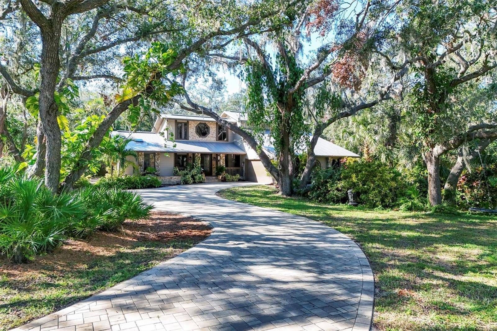 Sarasota, FL 34241,4938 HUBNER CIR