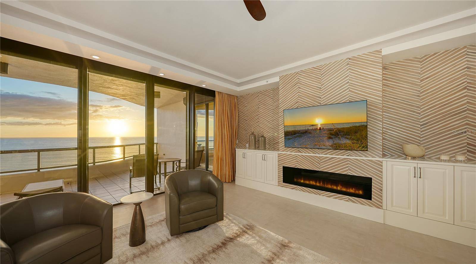 Longboat Key, FL 34228,435 L AMBIANCE DR #K405