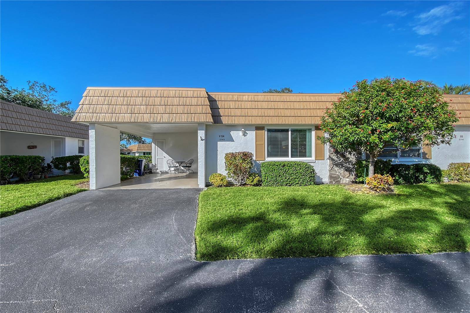 Sarasota, FL 34231,2743 RIVERBLUFF CT #V94