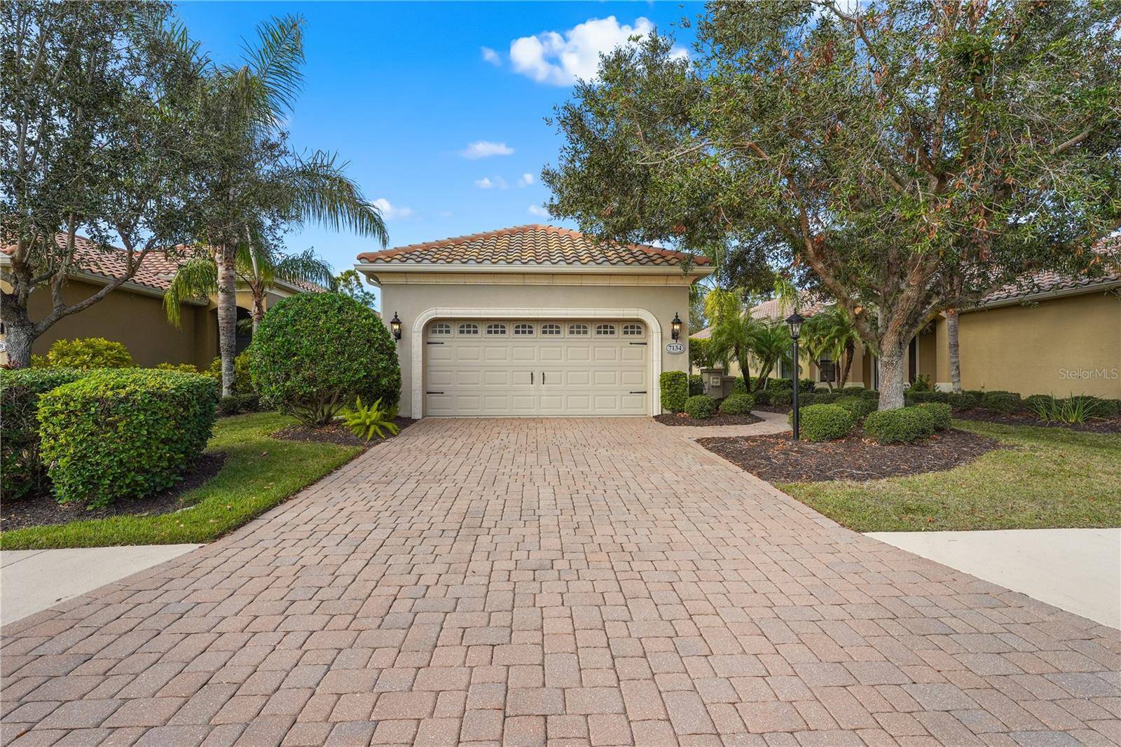 Lakewood Ranch, FL 34202,7134 WESTHILL CT