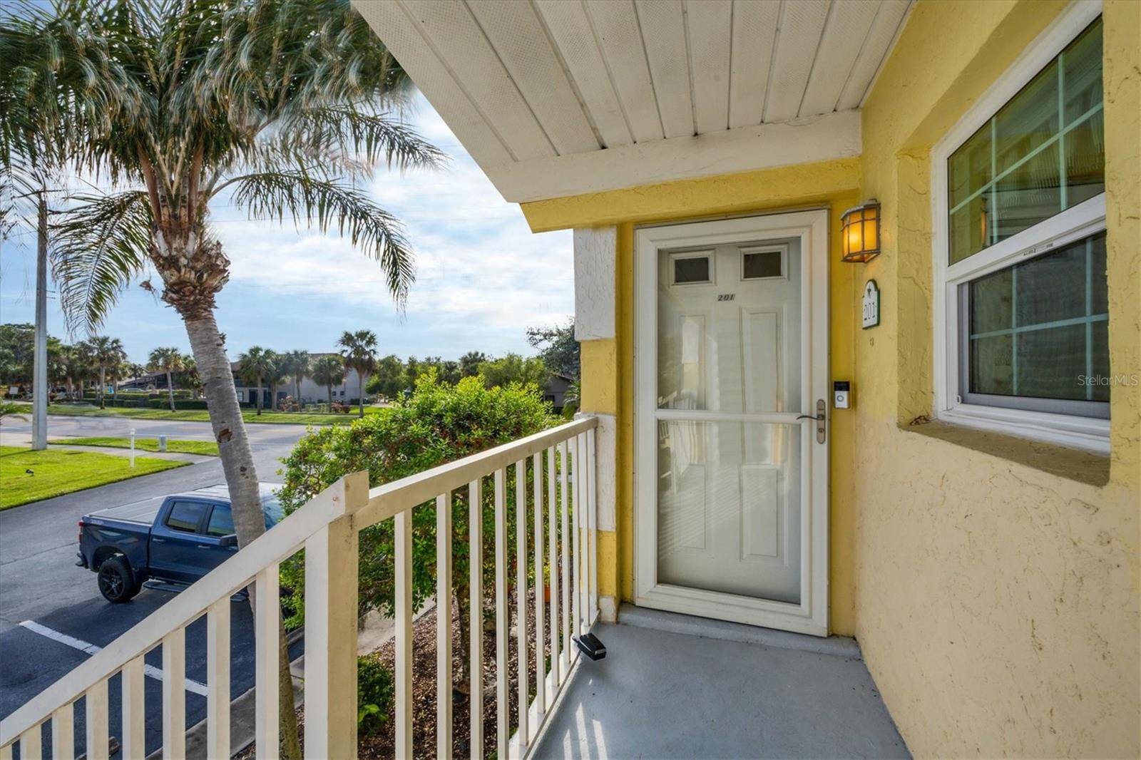 Venice, FL 34292,944 CAPRI ISLES BLVD #201