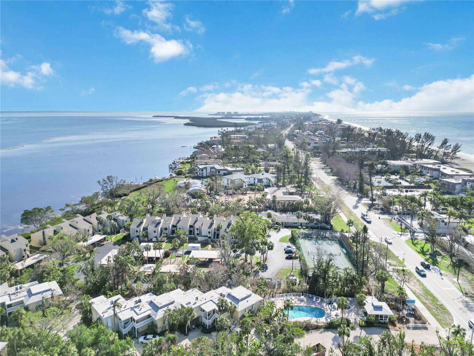 Longboat Key, FL 34228,5310 GULF OF MEXICO DR #11