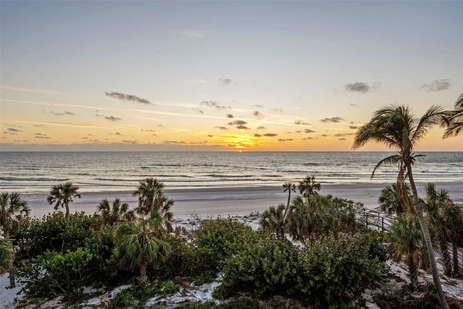 Longboat Key, FL 34228,801 LONGBOAT CLUB RD