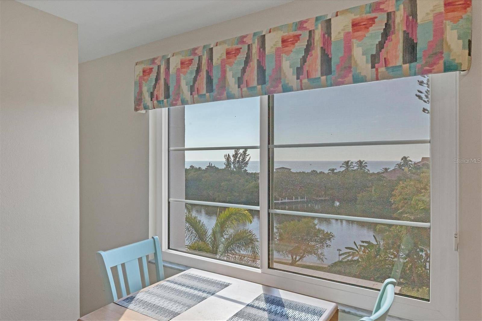 Sarasota, FL 34242,9397 MIDNIGHT PASS RD #501