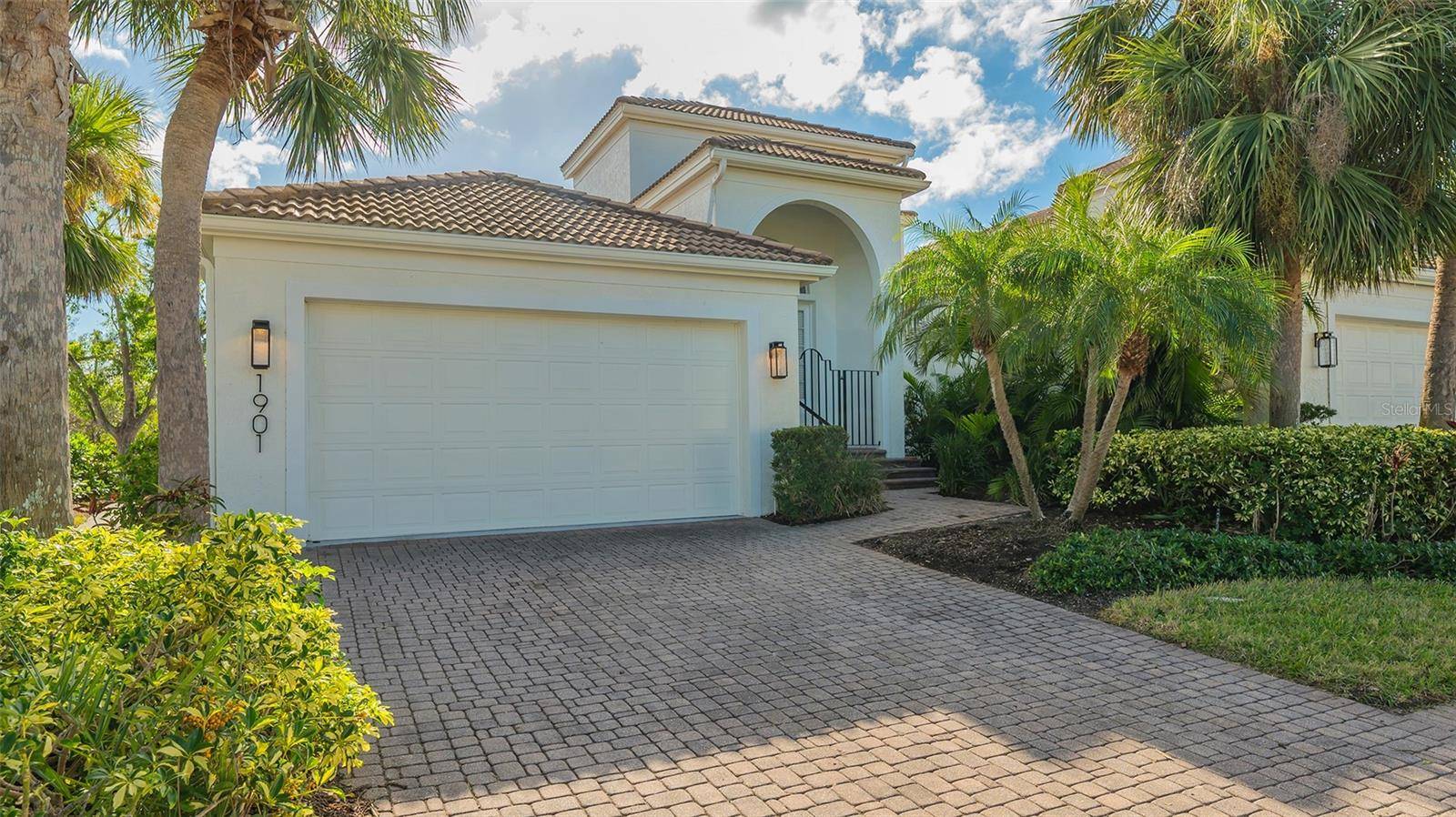 Longboat Key, FL 34228,1901 HARBOUR LINKS CIR #1