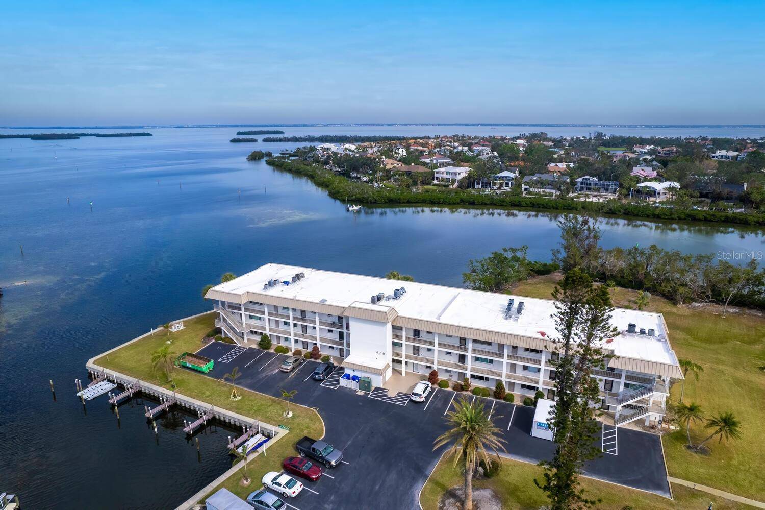 Longboat Key, FL 34228,3330 GULF OF MEXICO DR #205D