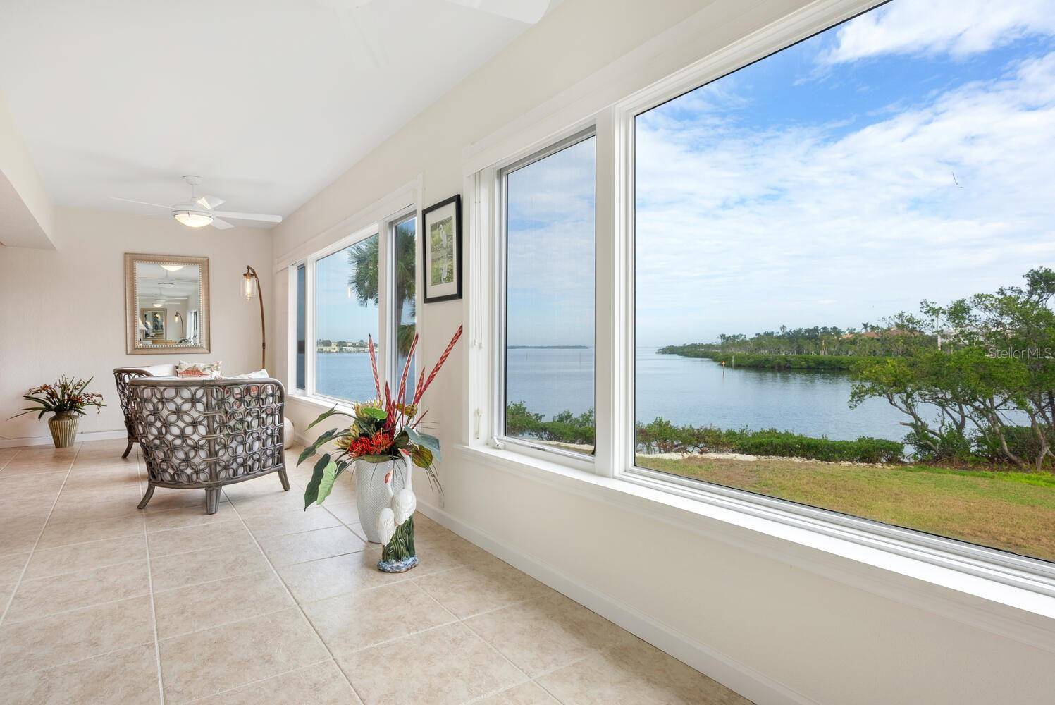 Longboat Key, FL 34228,3330 GULF OF MEXICO DR #205D