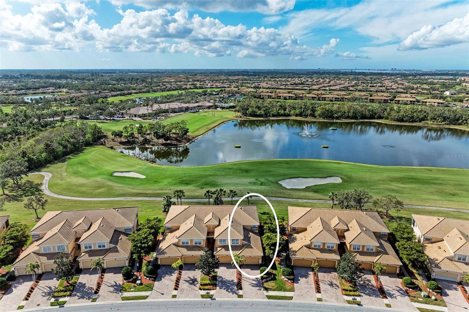 Bradenton, FL 34212,318 WINDING BROOK LN #104