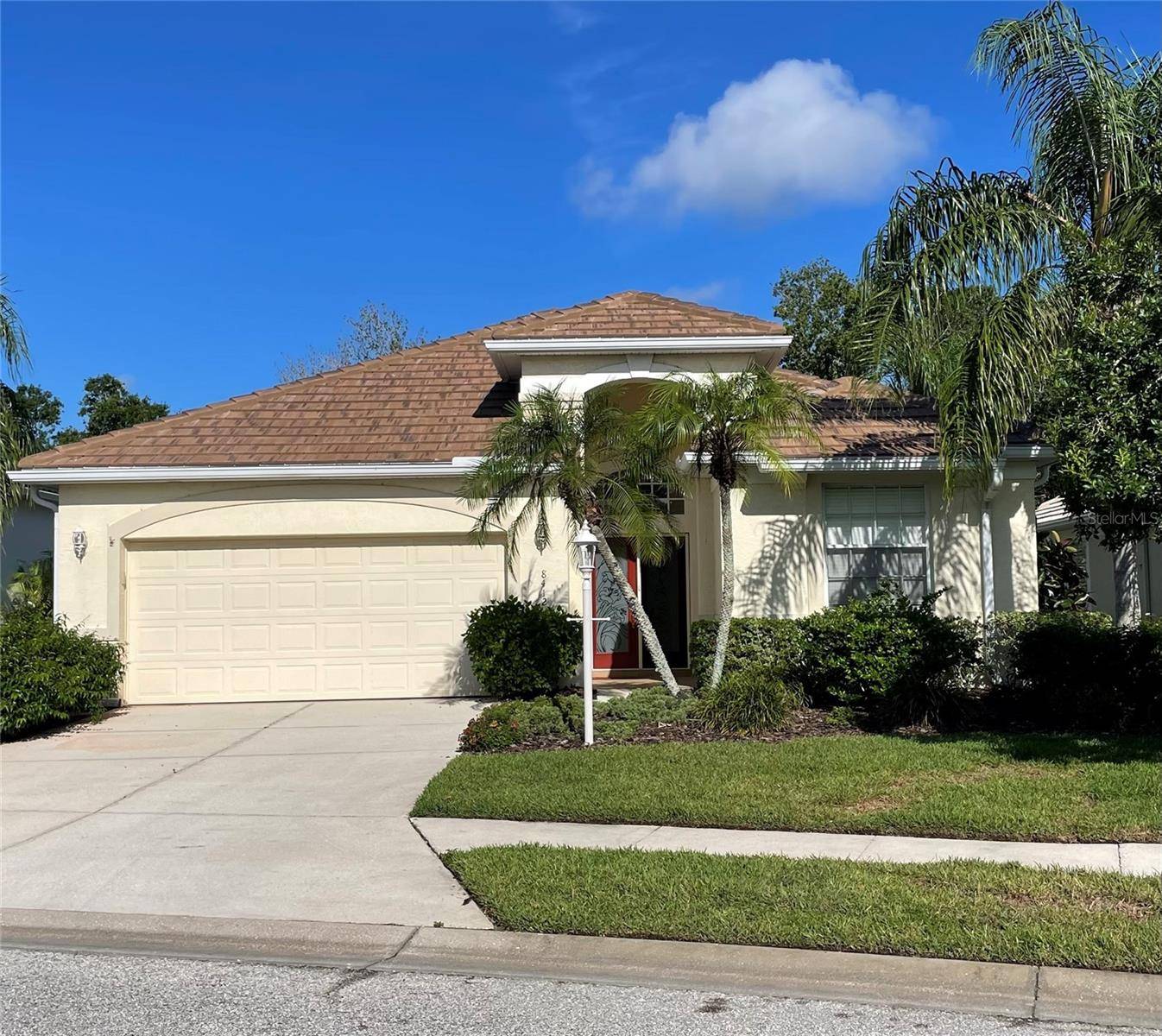 Lakewood Ranch, FL 34202,8412 WHISPERING WOODS CT