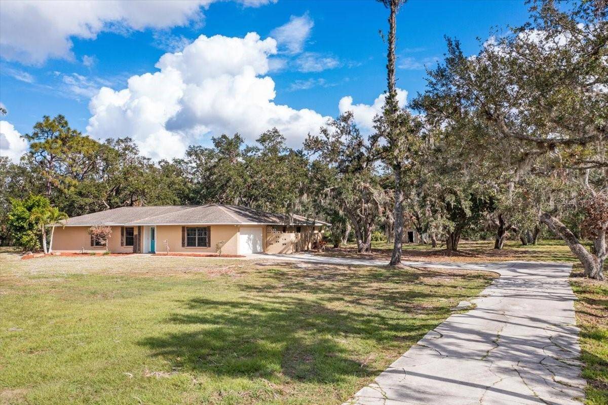 Sarasota, FL 34241,7321 PROCTOR RD