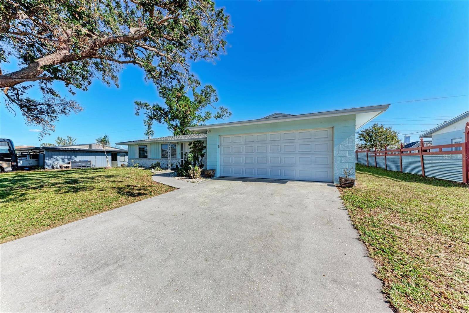 Venice, FL 34293,1777 POMELO DR