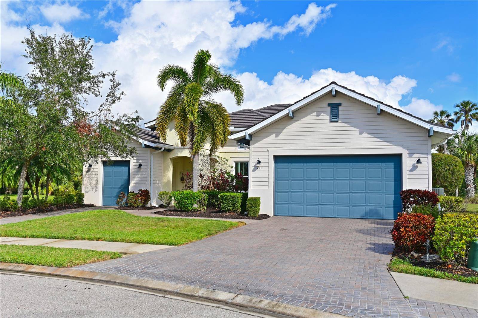 Bradenton, FL 34208,931 MANGROVE EDGE CT