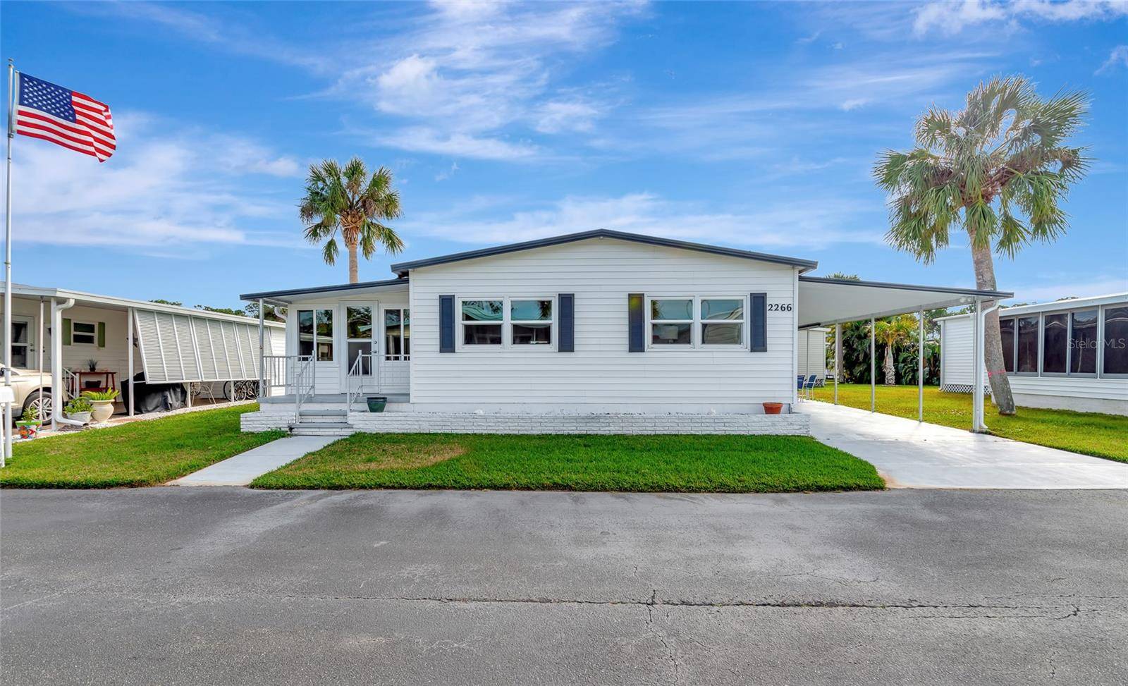 Sarasota, FL 34238,2266 PIAZZA DR