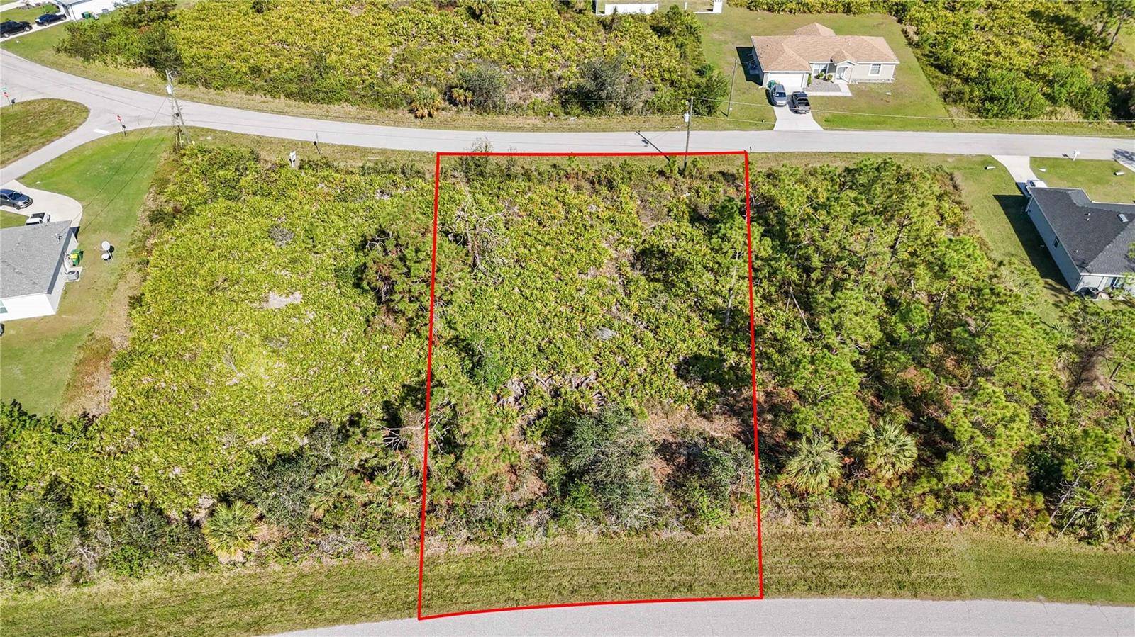 Port Charlotte, FL 33981,12421 BUFFING RD
