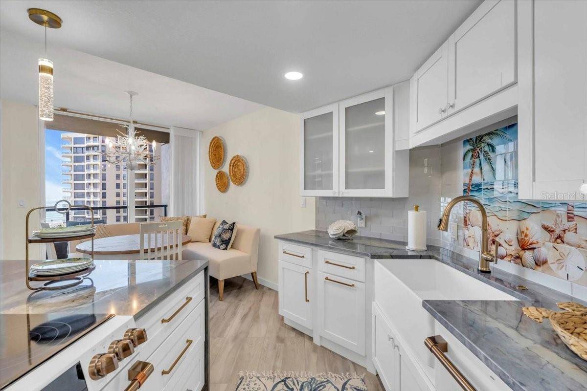 Longboat Key, FL 34228,1211 GULF OF MEXICO DR #403