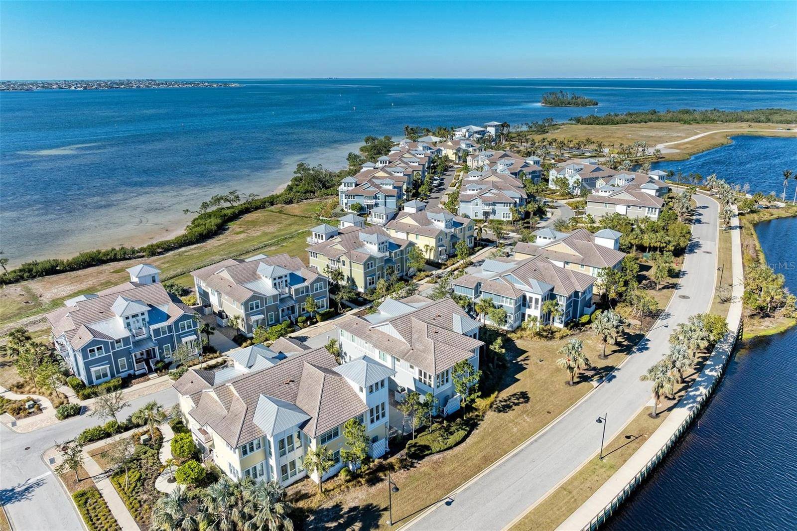 Bradenton, FL 34209,311 COMPASS POINT DR #201