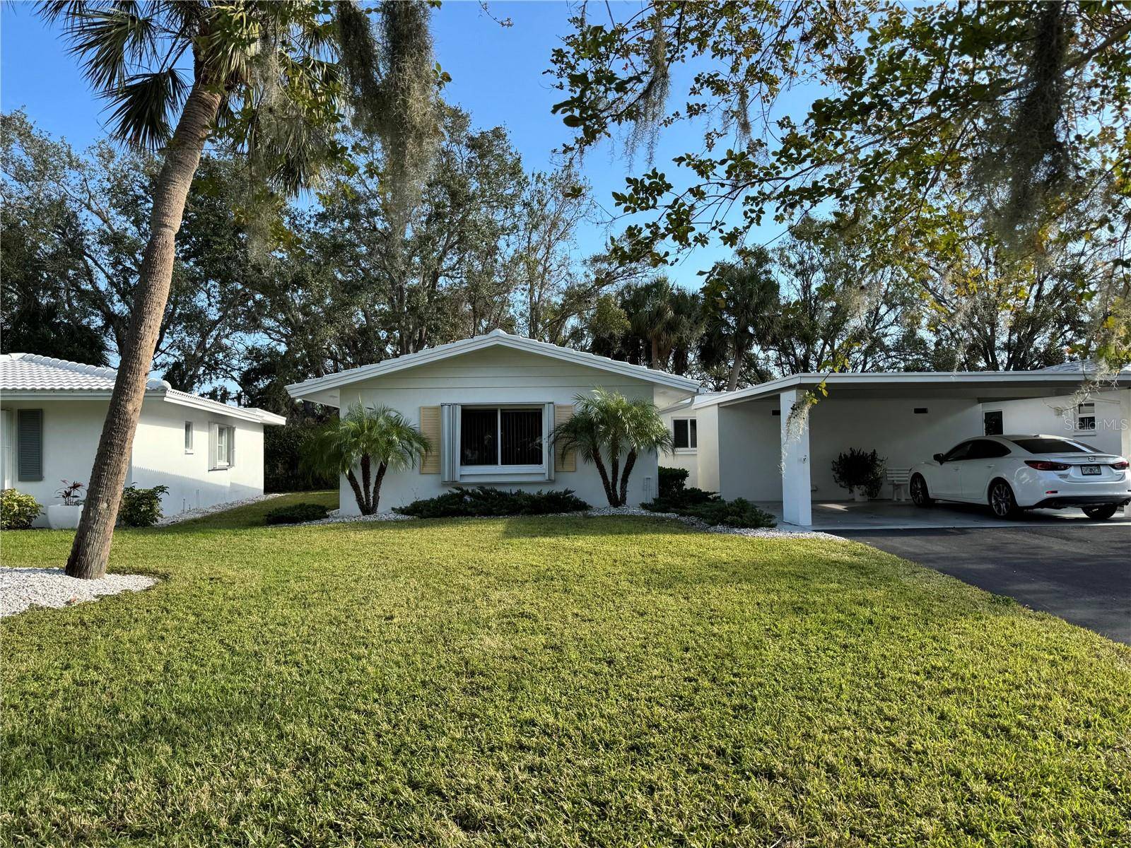 Sarasota, FL 34235,4221 SCHWALBE DR #110