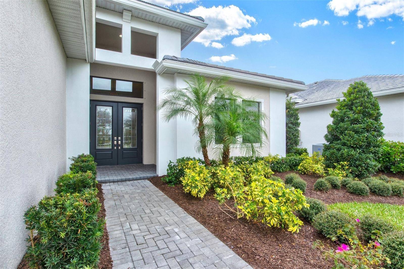 Sarasota, FL 34240,9085 BERNINI PL