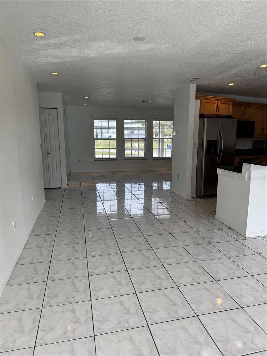 Sarasota, FL 34232,732 TUXFORD DR