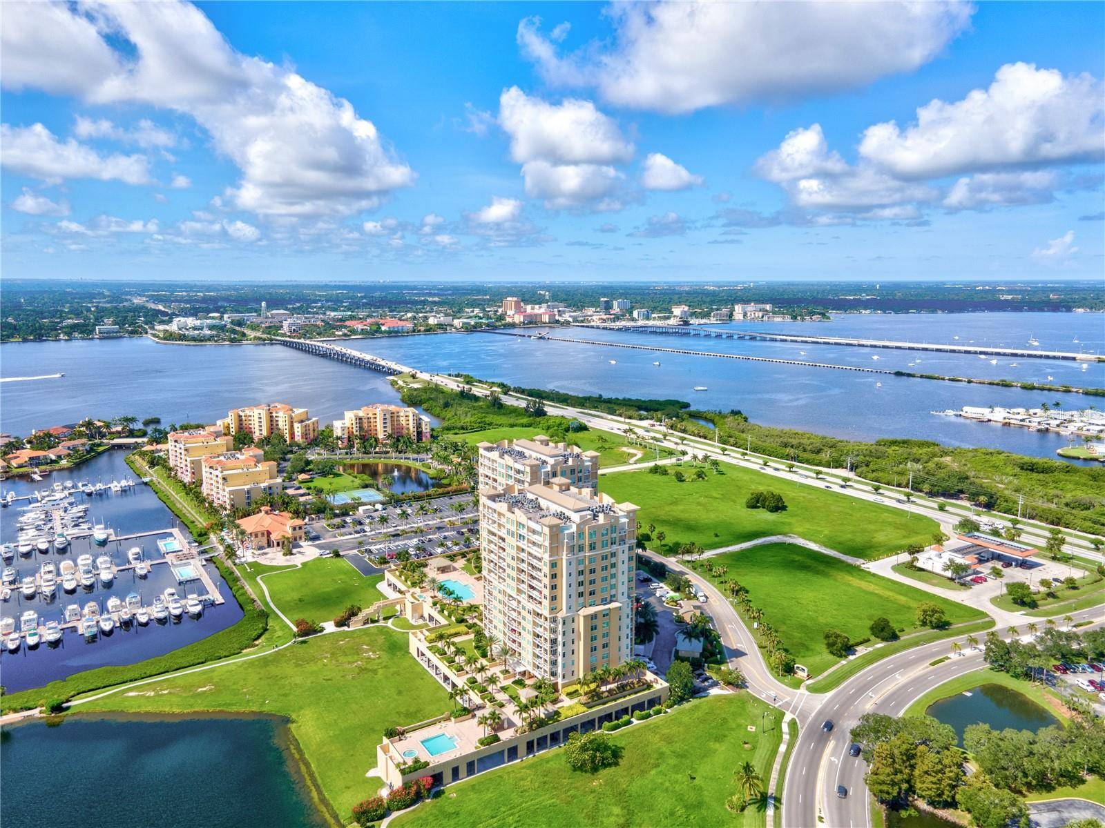 Palmetto, FL 34221,130 RIVIERA DUNES WAY #1104