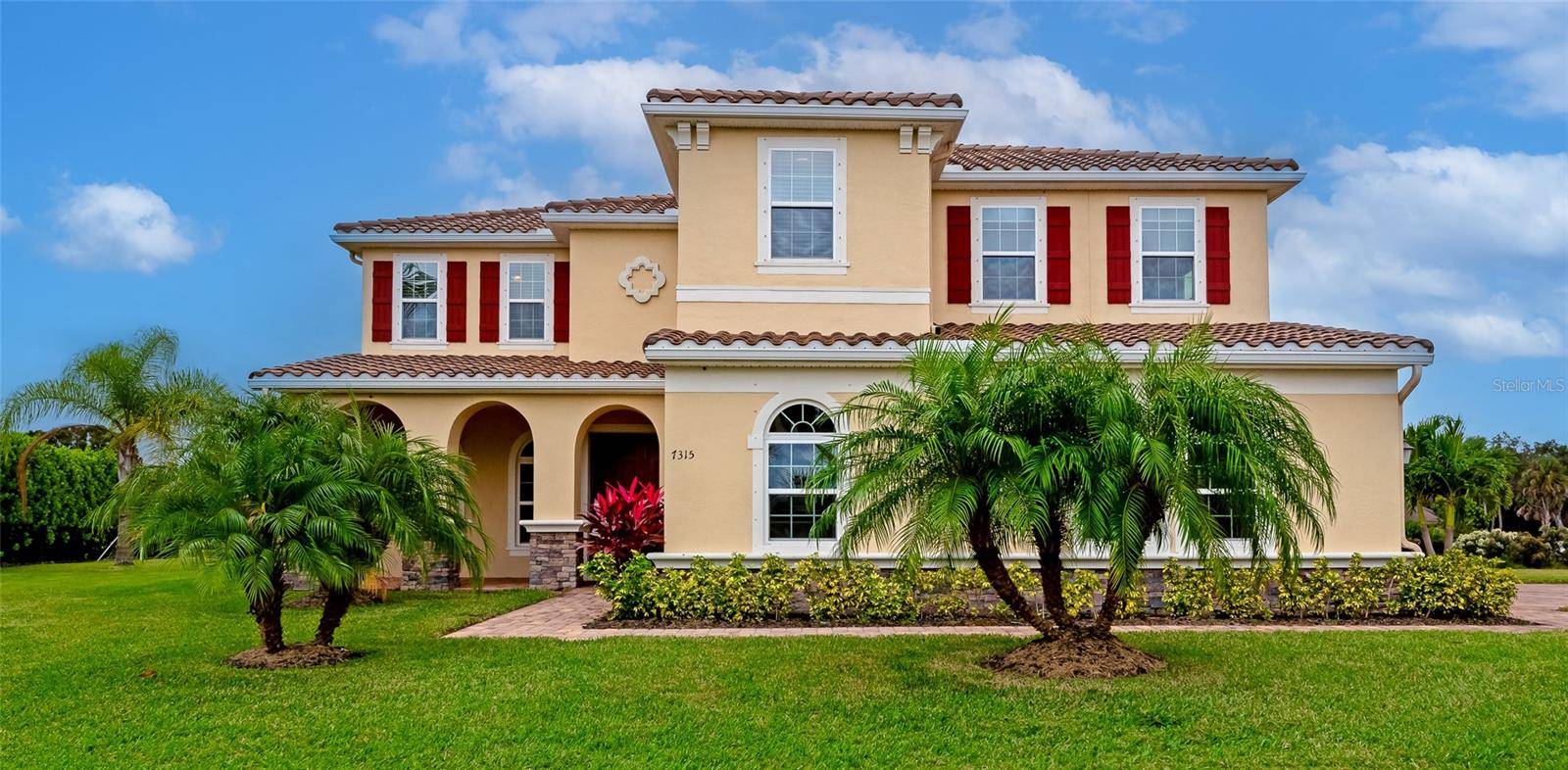 Sarasota, FL 34240,7315 BIANCO DUCK CT