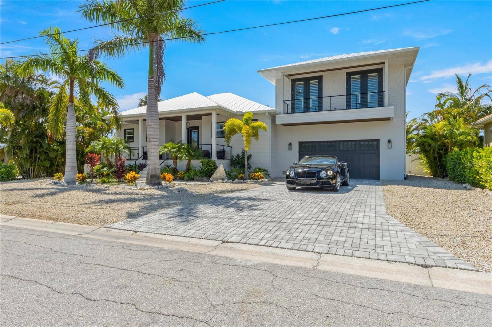 Holmes Beach, FL 34217,505 69TH ST