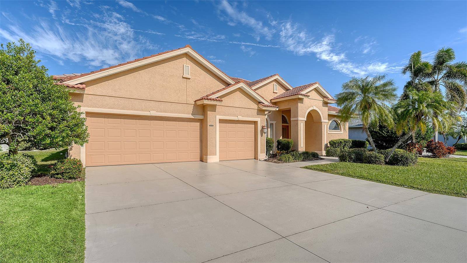 Sarasota, FL 34238,4881 FLAGSTONE DR