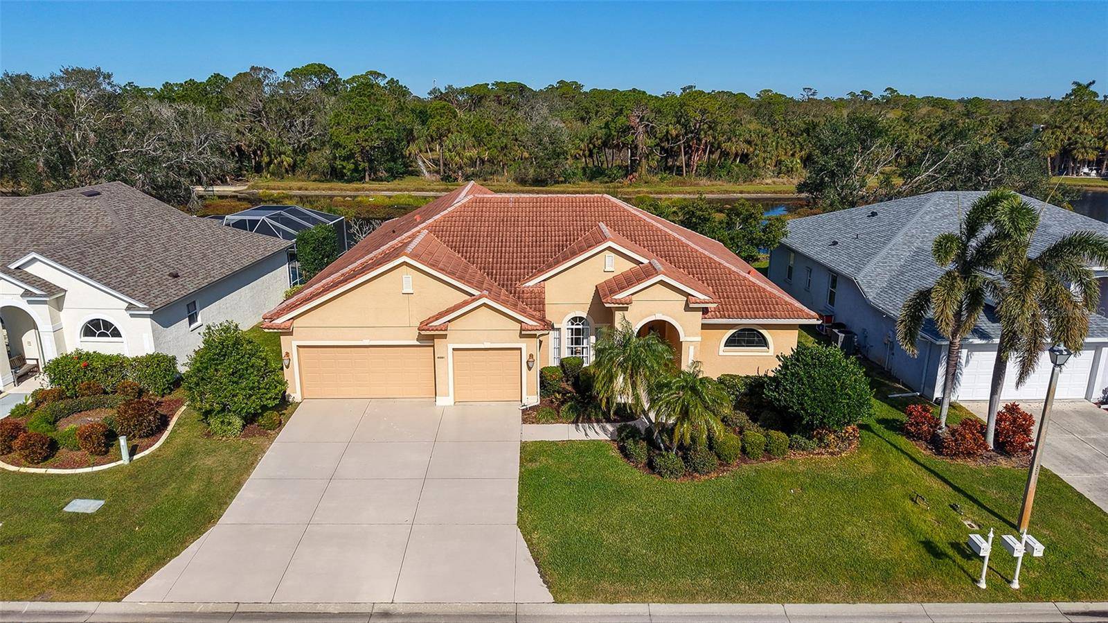 Sarasota, FL 34238,4881 FLAGSTONE DR