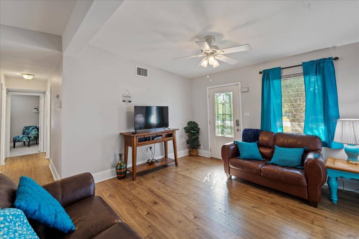 Port Charlotte, FL 33952,207 WATERWAY CIR NE