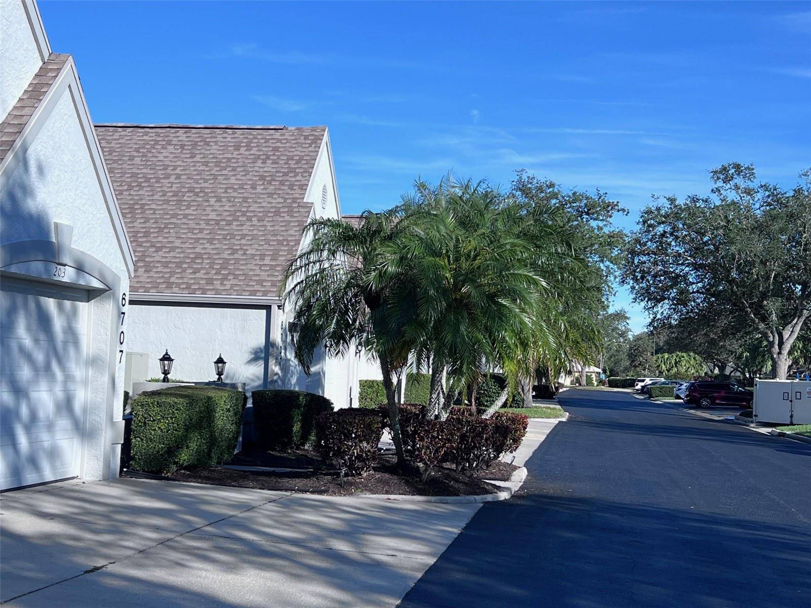 Bradenton, FL 34203,6707 STONE RIVER RD #203